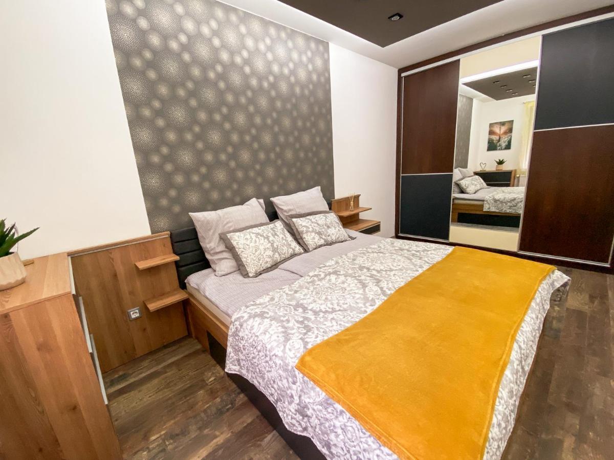 Slate Wood Apartament
